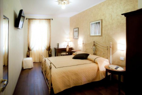 Отель La Portella Bed & Breakfast  Фабриано